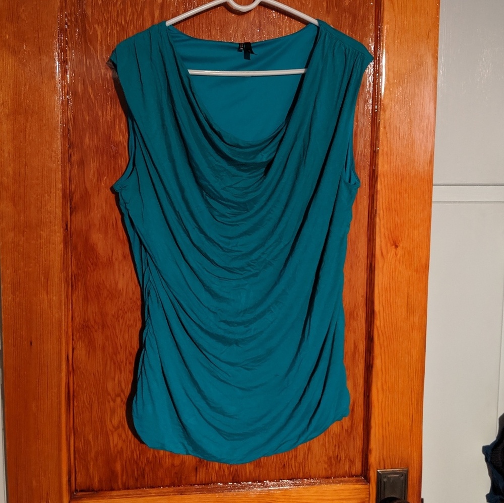 Maurices top